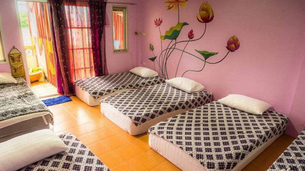 Bee Sleep Hostel Koh Chang Klong Prao Beach Exteriör bild